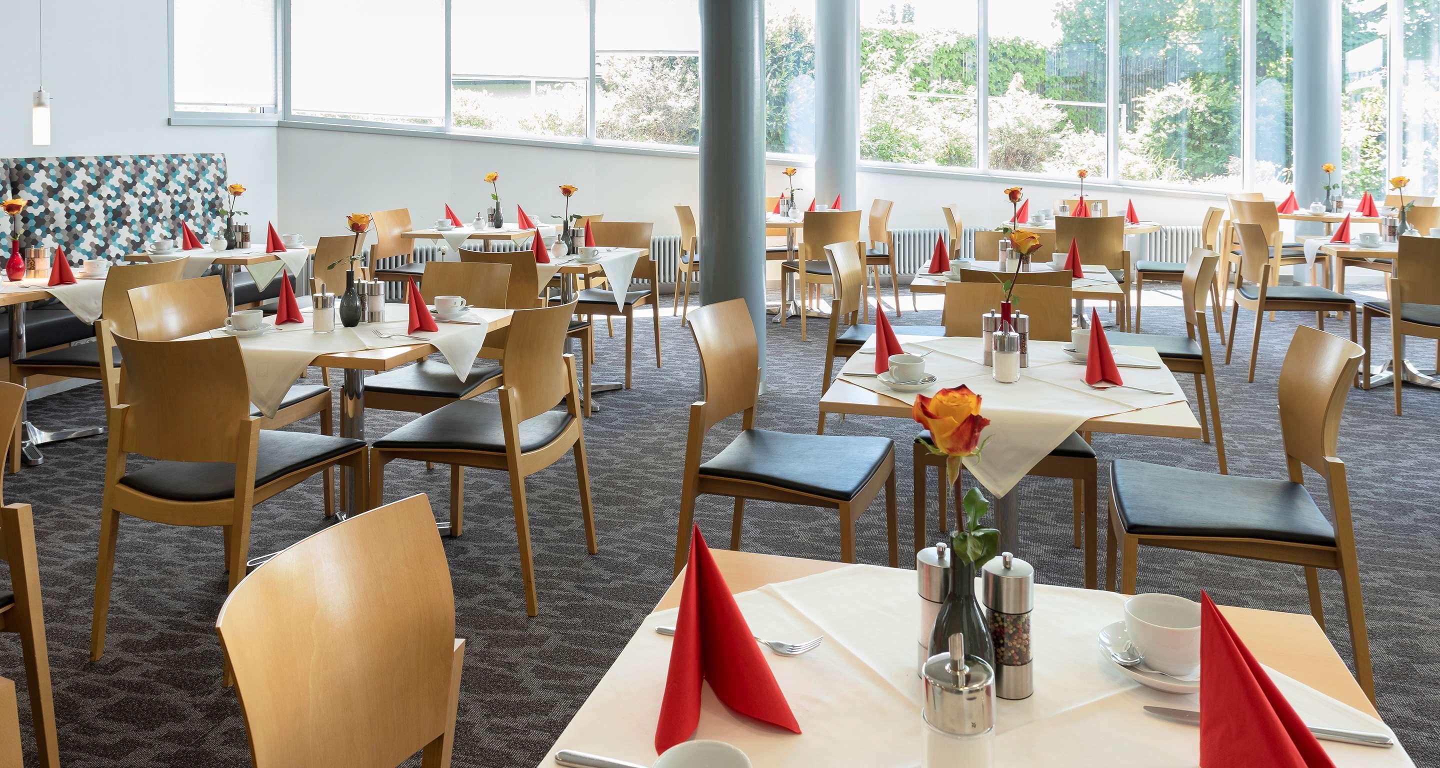 Best Western Hotel Am Europaplatz Koenigsbrunn Ngoại thất bức ảnh