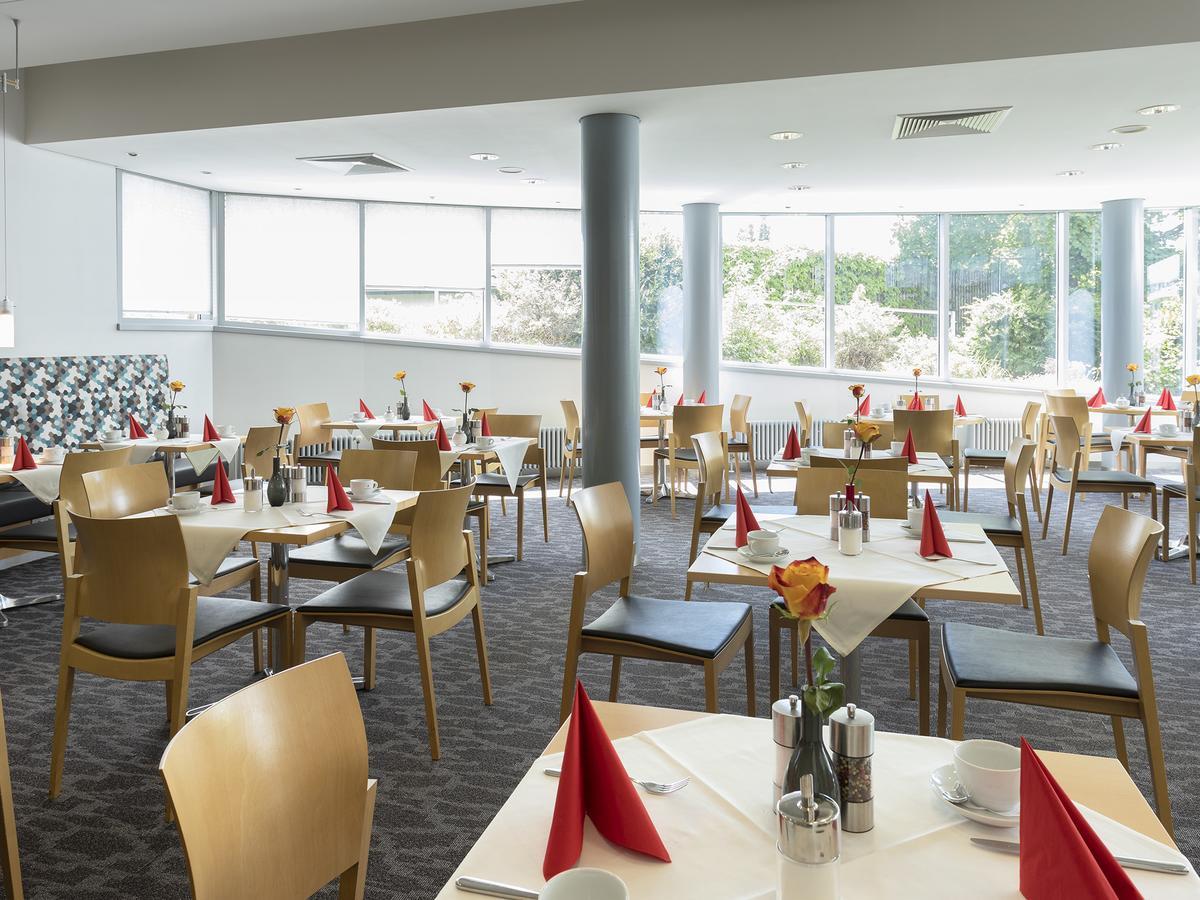 Best Western Hotel Am Europaplatz Koenigsbrunn Ngoại thất bức ảnh