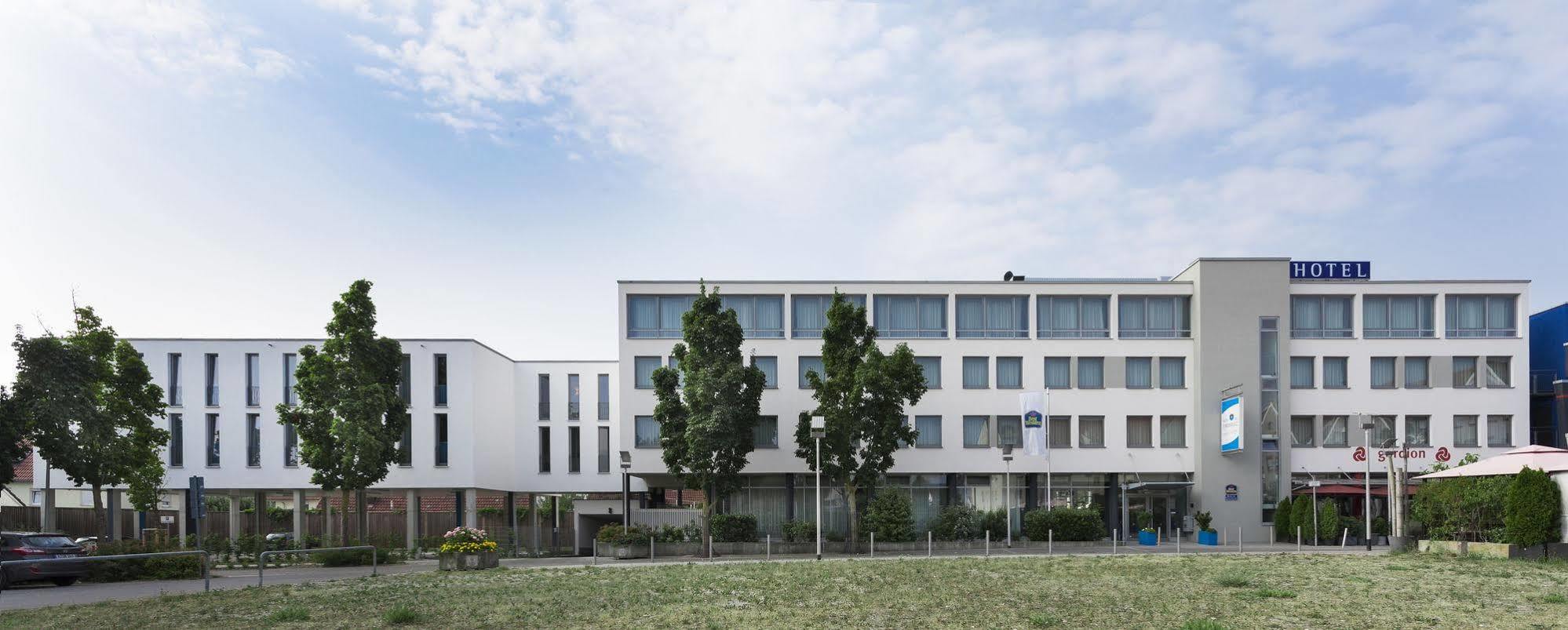 Best Western Hotel Am Europaplatz Koenigsbrunn Ngoại thất bức ảnh